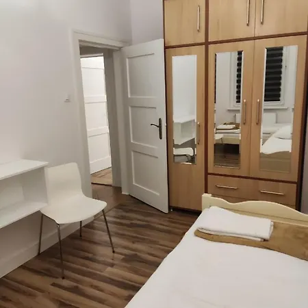 Mieszkanie Blisko Targow Poznanskich *