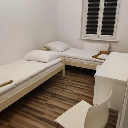 Mieszkanie Blisko Targow Poznanskich *